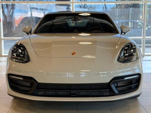 Used 2021 Porsche Panamera 4S w/ Premium Package image 2