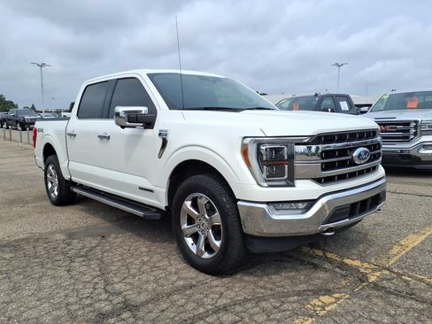 Used 2021 Ford F150 Lariat w/ Equipment Group 502A High AWD/4WD image 3