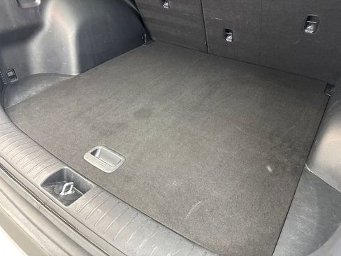 Used 2025 Kia Sportage LX FWD image 80