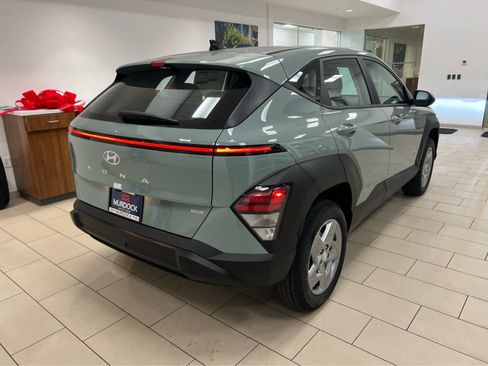 New 2026 Hyundai Kona SE image 8