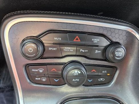 Used 2018 Dodge Challenger R/T Scat Pack w/ Dynamics Package image 21