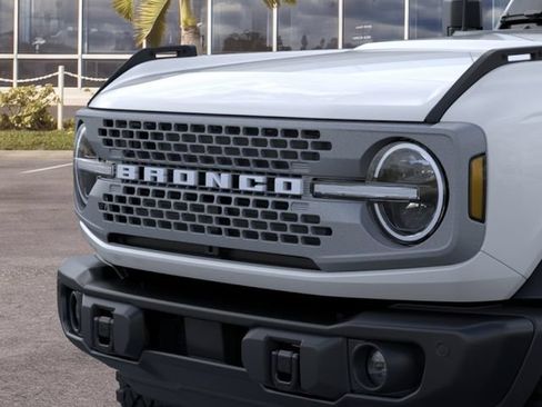 New 2026 Ford Bronco Badlands w/ Sasquatch Package AWD/4WD image 46