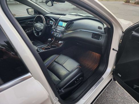 Used 2014 Chevrolet Impala LTZ image 15