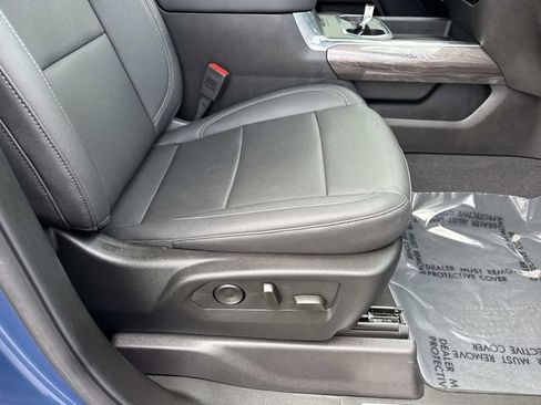 Used 2024 Chevrolet Silverado 2500 LTZ w/ LTZ Premium Package image 14