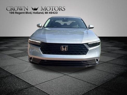 New 2026 Honda Accord Touring image 2