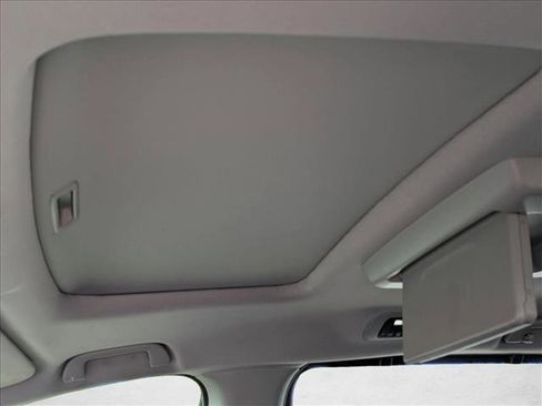 Used 2023 Honda Odyssey Touring image 16