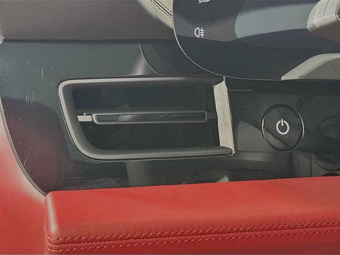 Certified 2023 Porsche Taycan 4S image 13