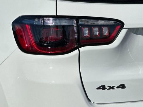 New 2026 Jeep Compass Trailhawk w/ Sun, Sound & Navigation Group AWD/4WD image 26