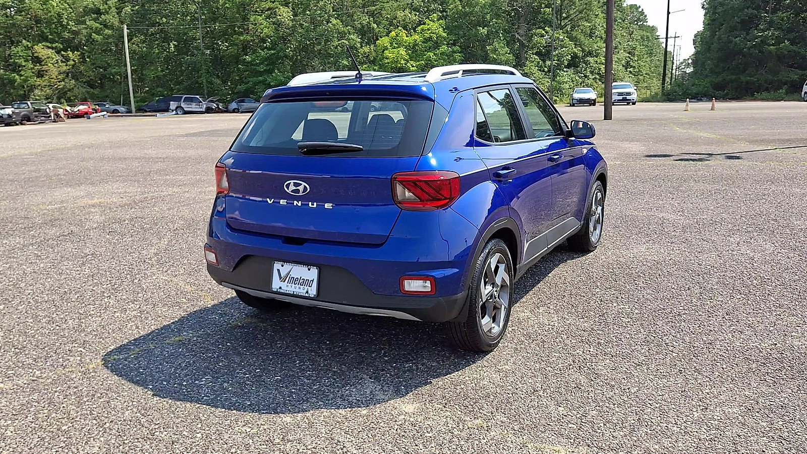 Certified 2024 Hyundai Venue SEL FWD image 7