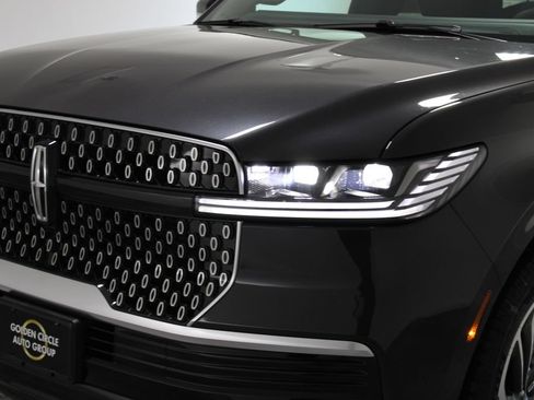 New 2026 Lincoln Navigator Reserve AWD/4WD image 62