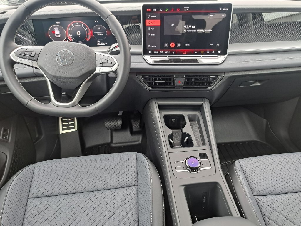 Used 2026 Volkswagen Tiguan SE AWD/4WD image 20