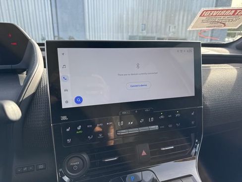 Used 2023 Toyota bZ4X XLE image 17