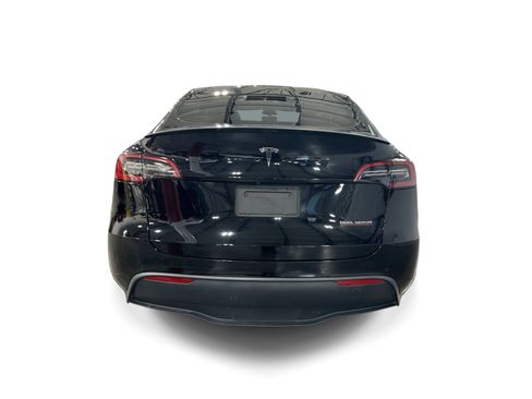 Certified 2022 Tesla Model Y Performance AWD/4WD image 5