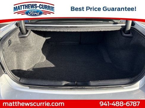 Used 2020 Dodge Charger SXT image 13