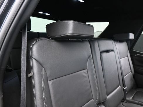 Used 2024 Chevrolet Tahoe LT RWD image 40