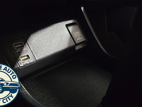 Used 2019 Honda HR-V EX image 19