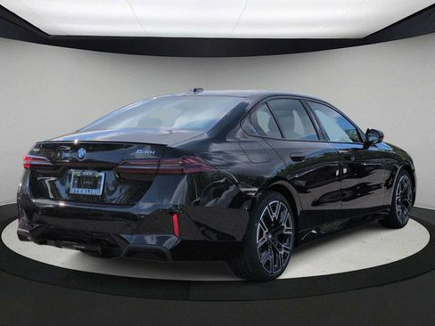 Used 2027 BMW 530i xDrive w/ M Sport Package AWD/4WD image 8