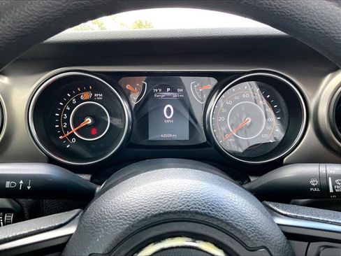 Used 2020 Jeep Wrangler Unlimited Sport AWD/4WD image 22