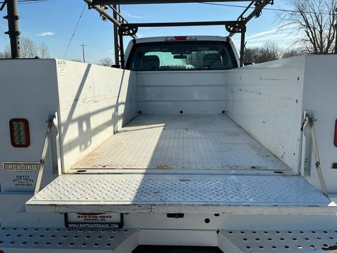 Used 2019 Ford F250 XL w/ XL Value Package image 9