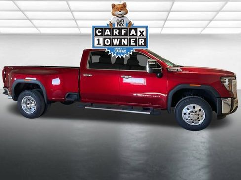 Used 2025 GMC Sierra 3500 SLT w/ SLT Premium Package image 4