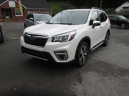 Used 2019 Subaru Forester Touring w/ Popular Package #3 AWD/4WD image 1