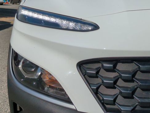 Certified 2023 Hyundai Kona SE image 10