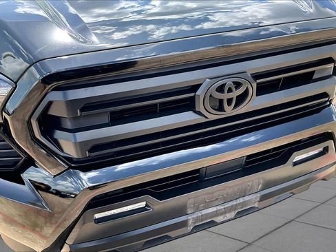 Used 2024 Toyota Tacoma SR5 RWD image 29
