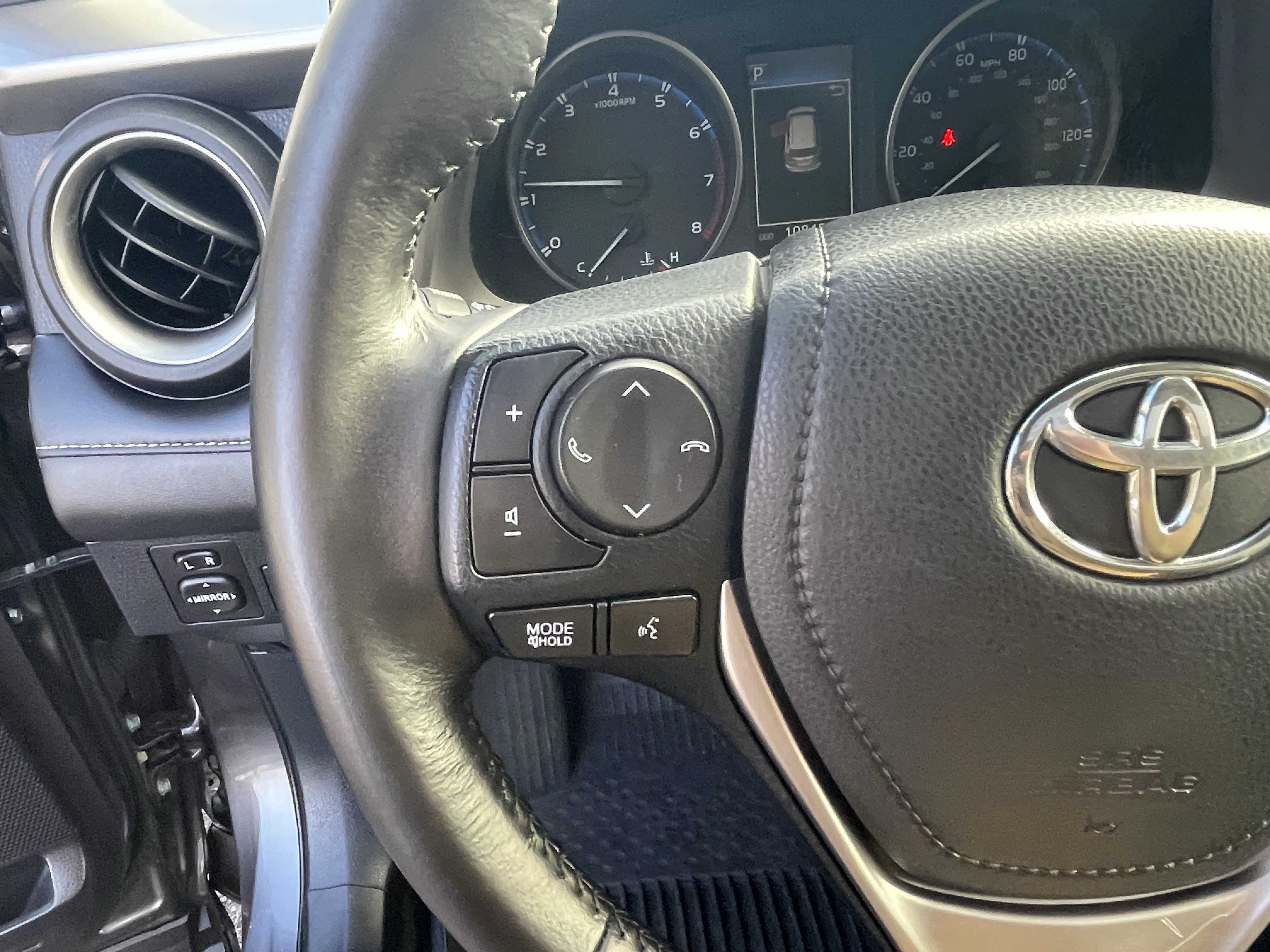Certified 2017 Toyota RAV4 XLE AWD/4WD image 22