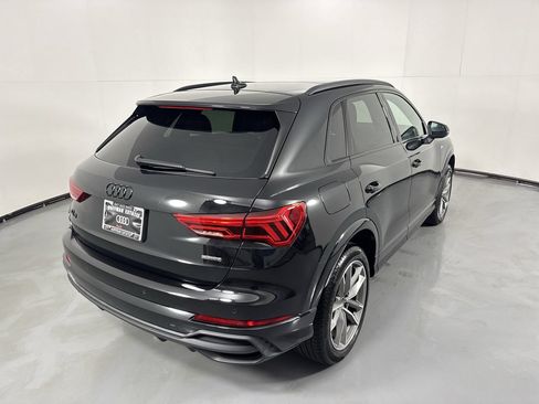 Used 2023 Audi Q3 2.0T Premium Plus w/ Premium Plus Package AWD/4WD image 7