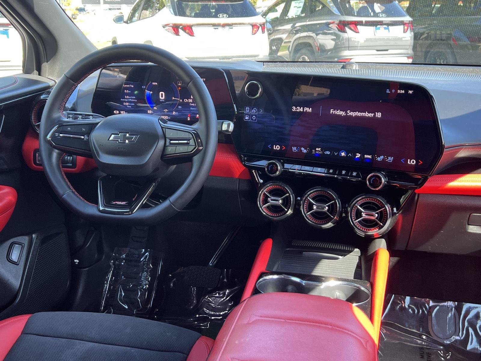 Used 2024 Chevrolet Blazer EV RS AWD/4WD image 2