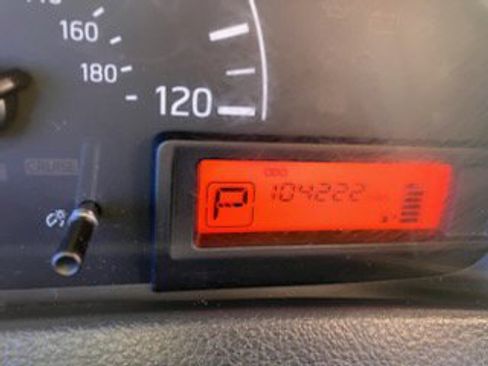 Used 2017 Nissan NV200 S image 6