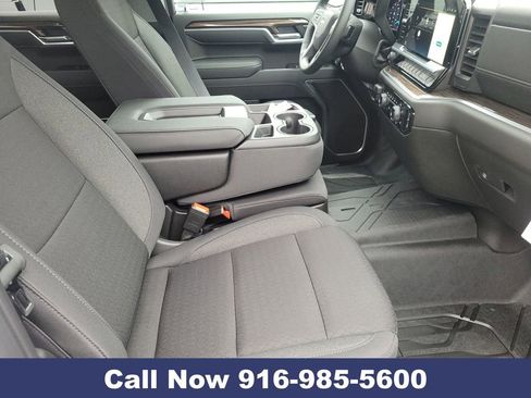 New 2026 Chevrolet Silverado 1500 LT image 32