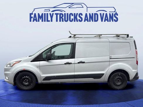 Used 2019 Ford Transit Connect XLT image 2