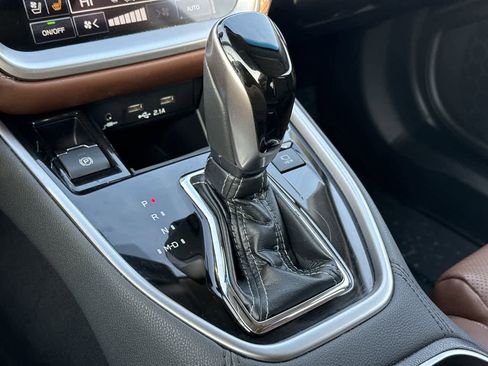 Used 2020 Subaru Outback Touring XT image 28