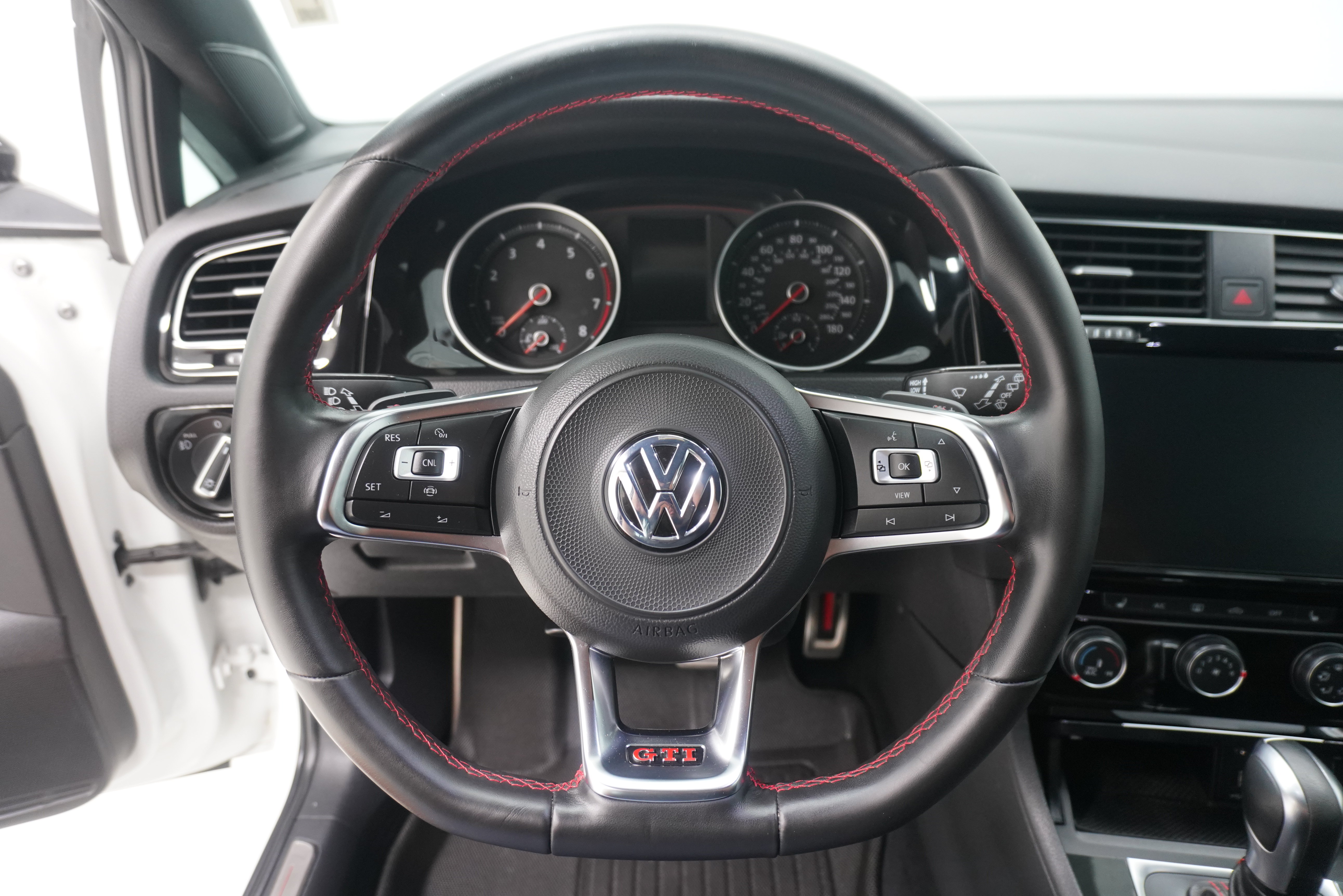 Used 2021 Volkswagen GTI S FWD image 14