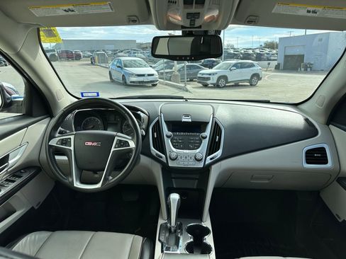 Used 2010 GMC Terrain SLT w/ Cargo Package image 10