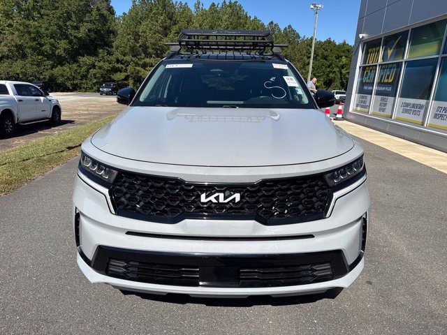Used 2023 Kia Sorento EX w/ Panoramic Sunroof Package FWD image 2