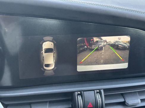 Used 2018 Alfa Romeo Giulia Quadrifoglio w/ Driver Assist Dynamic Package image 15