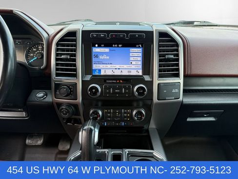 Used 2019 Ford F150 Platinum w/ Equipment Group 701A Luxury AWD/4WD image 11