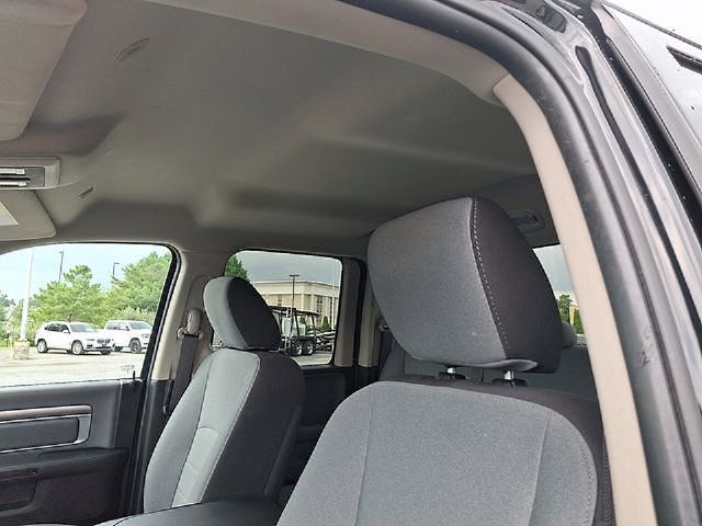Used 2024 RAM 1500 Classic SLT AWD/4WD image 16