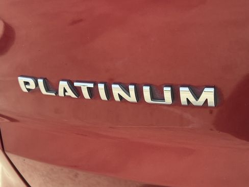 Used 2016 Ford Explorer Platinum image 14