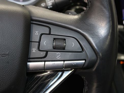 Used 2024 Cadillac XT6 Premium Luxury image 23