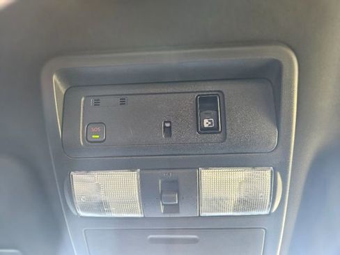 Certified 2024 Nissan Titan SV w/ SV Convenience Package image 27