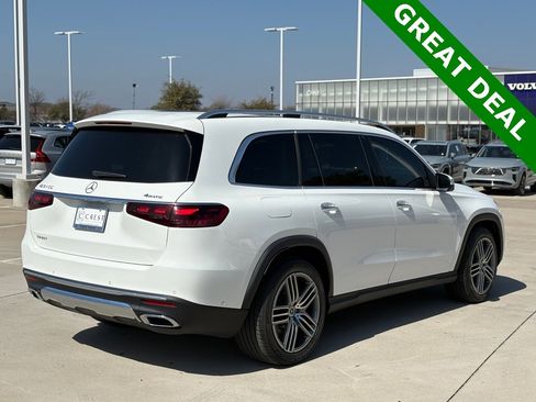 Used 2024 Mercedes-Benz GLS 450 4MATIC image 9