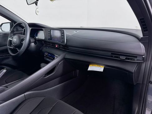 New 2026 Hyundai Elantra Sport FWD image 41