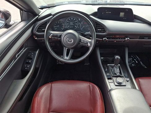Used 2024 MAZDA MAZDA3 s image 13