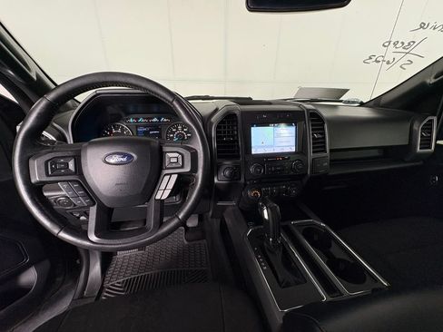 Used 2018 Ford F150 XLT w/ Equipment Group 302A Luxury RWD image 7