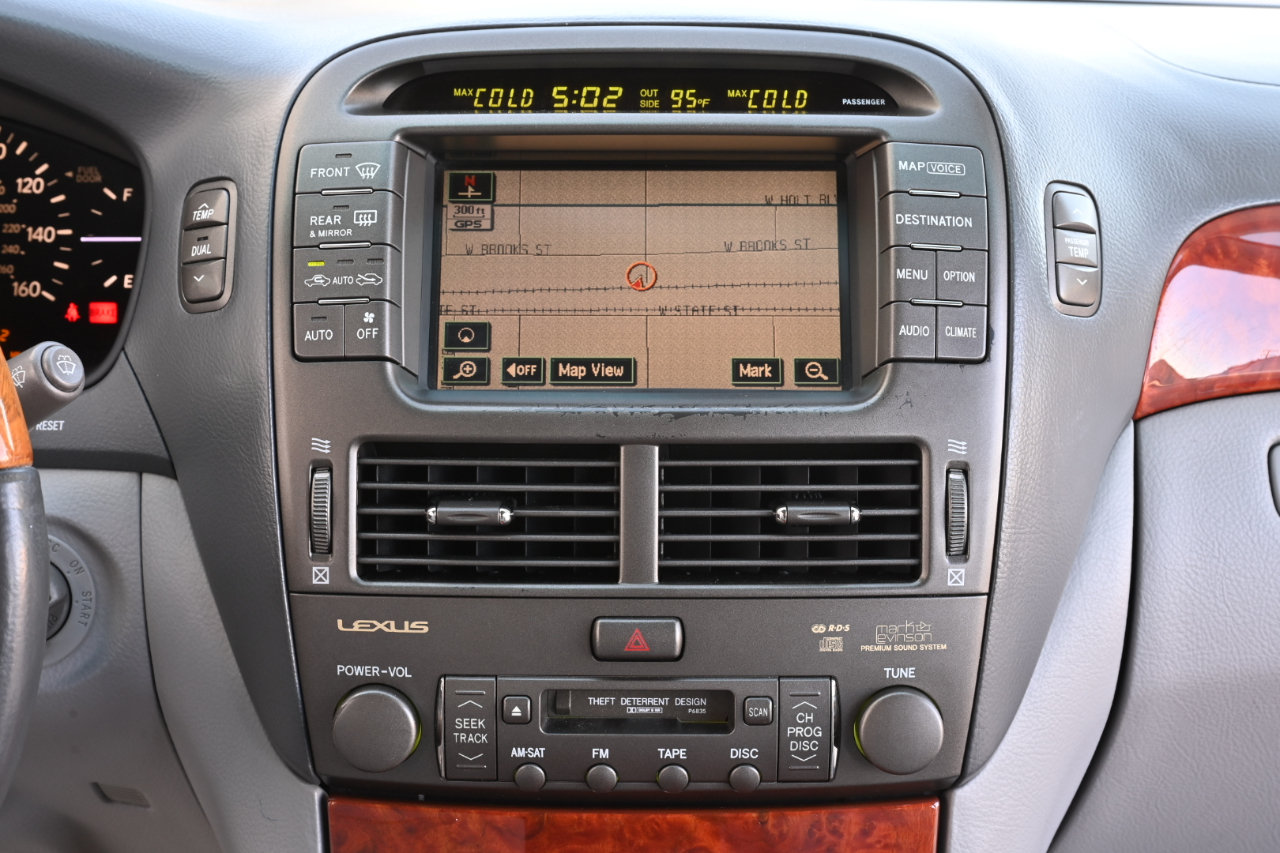 Used 2004 Lexus LS 430 w/ Modern Luxury Pkg RWD image 18