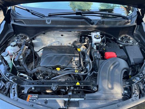 Used 2025 Buick Encore GX Preferred image 32