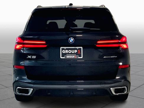 New 2026 BMW X5 xDrive50e w/ Executive Package image 4